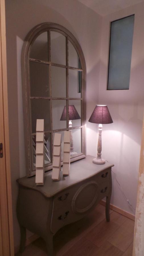 Spacious And Stylish Flat At The Foot Of The Mont-Blanc Ideal For Ski In Ski Out Ле Уш Екстериор снимка